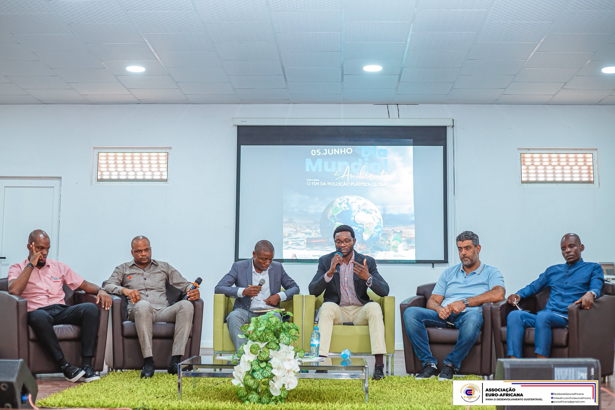 PARTICIPAÇÃO EM MESA REDONDA SOBRE O DIA DO AMBIENTE